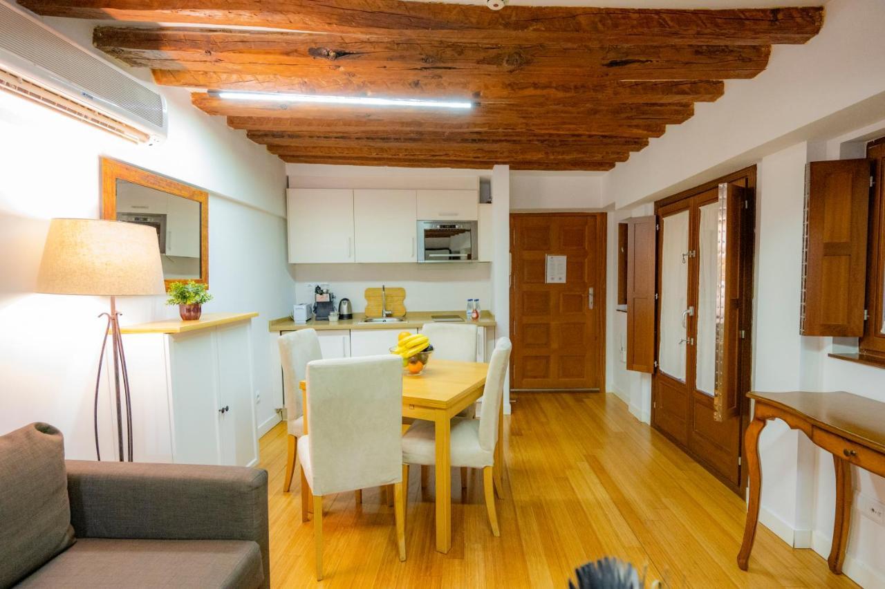Apartament Huertas Madryt