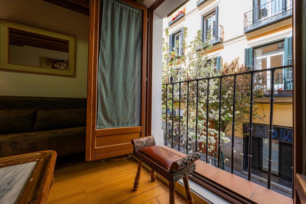 Apartament Huertas *
